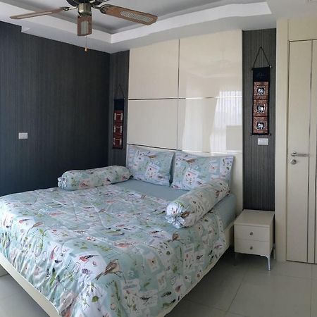 Cosy Beach View Condominium Pattaya Luaran gambar