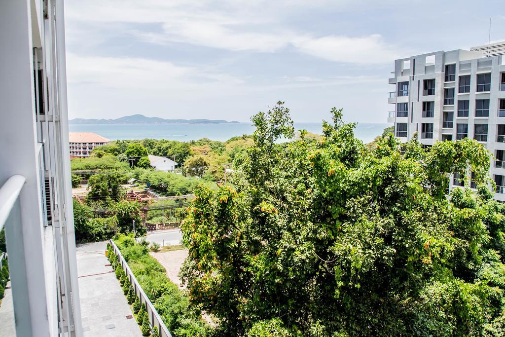 Cosy Beach View Condominium Pattaya Luaran gambar