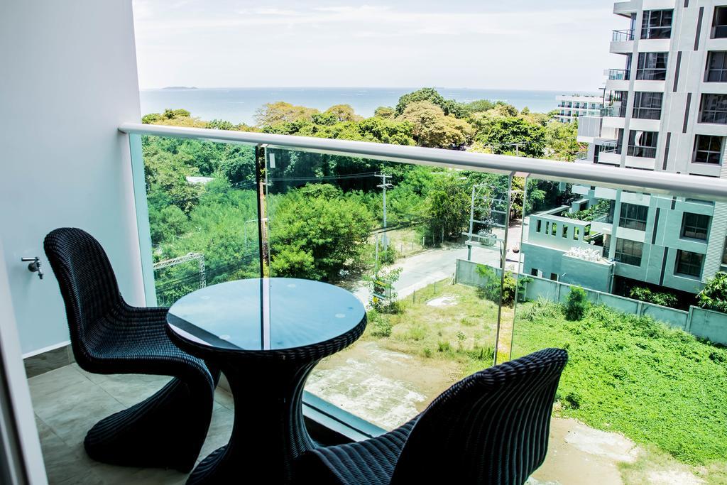 Cosy Beach View Condominium Pattaya Luaran gambar