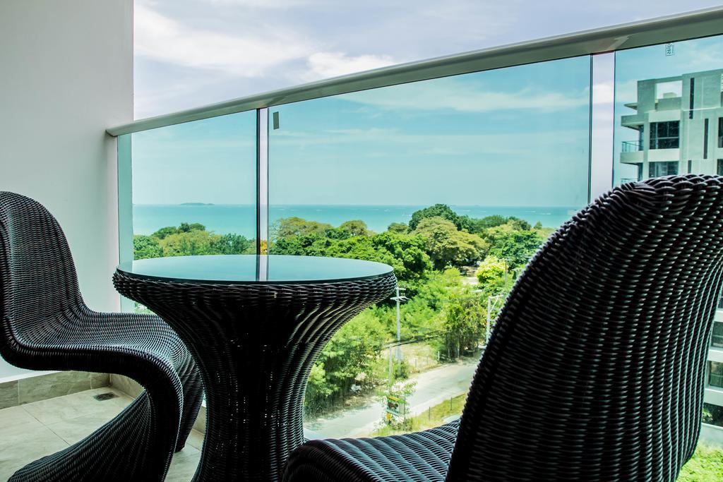 Cosy Beach View Condominium Pattaya Luaran gambar