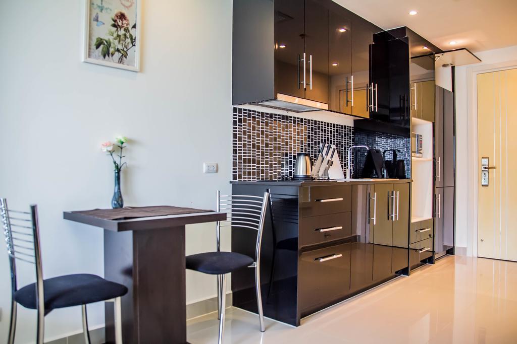 Cosy Beach View Condominium Pattaya Luaran gambar
